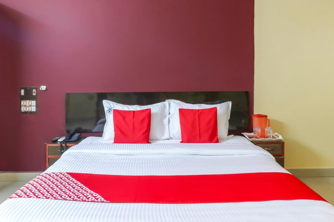 Oyo 45895 Hotel Blue Nile Chennai Dış mekan fotoğraf